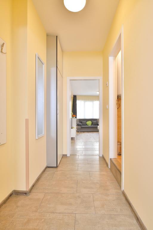 Central Studio 1 Burgas Exterior photo