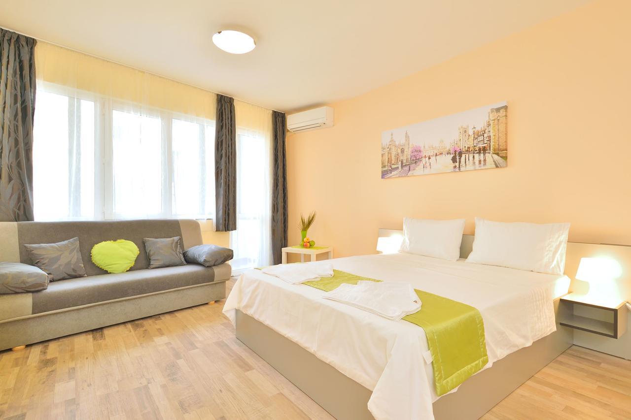Central Studio 1 Burgas Exterior photo